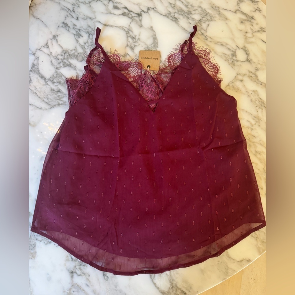 NWT BLU PEPPER Burgundy Lace Textured Cami M - Picture 6 of 6